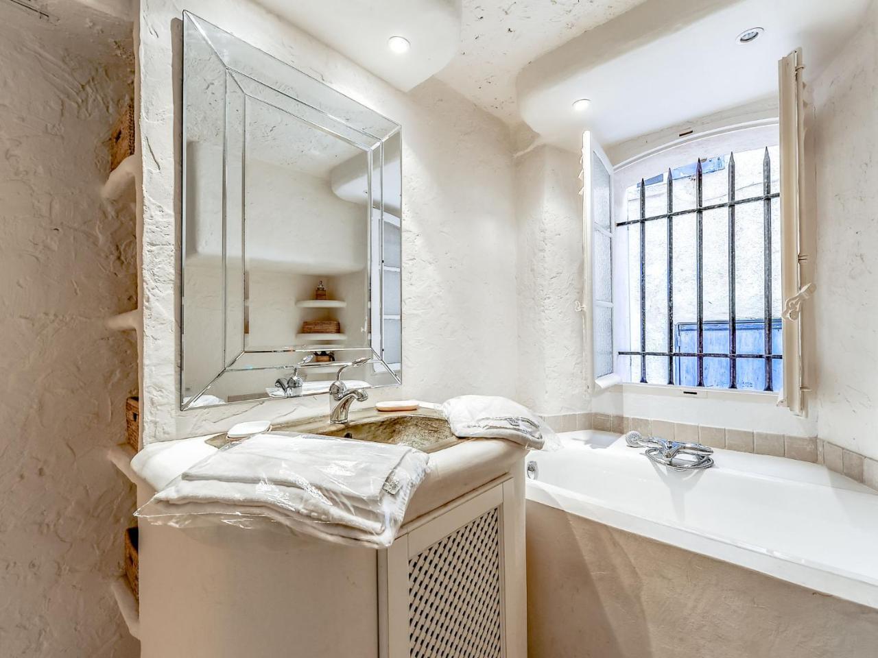 Apartment Eden Parc-4 By Interhome Saint Tropez Bagian luar foto